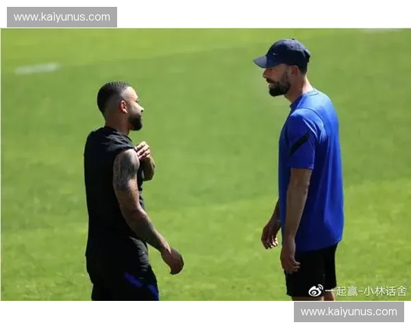 橙色风暴碰上东欧铁骑：荷兰vs捷克，一场关于“宿命”与“复仇”的绿茵博弈